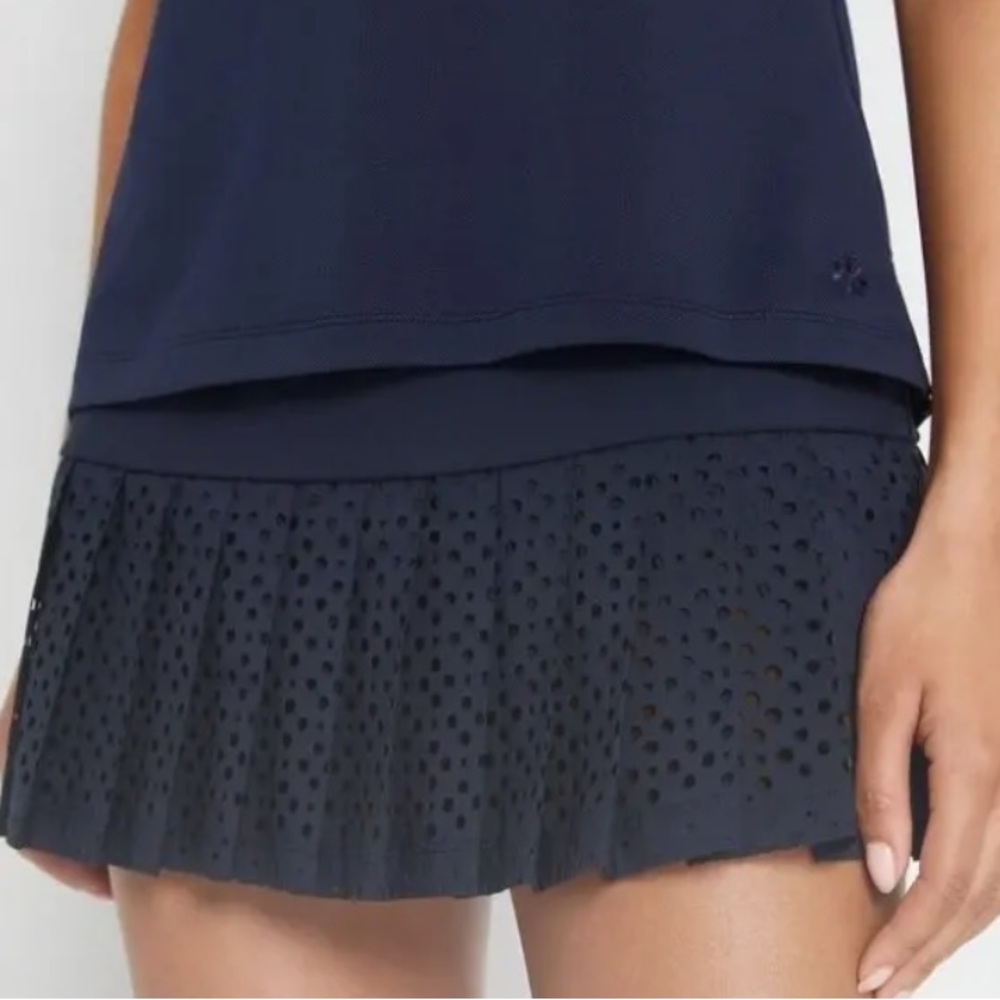 NWT Tory Burch Performance Laser Cut Pleated-Hem Tennis Skirt in Tory Navy (405)